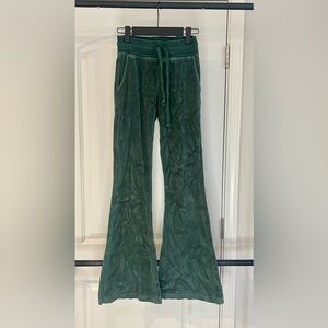 Aerie Green Flare Leggings